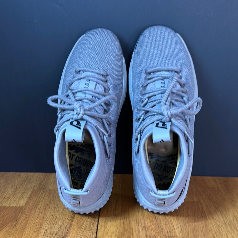 Adidas Damian Lillard gray athletic shoes